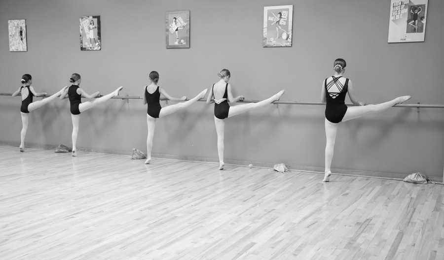 students-on-barre-encore-studio Student on Barre