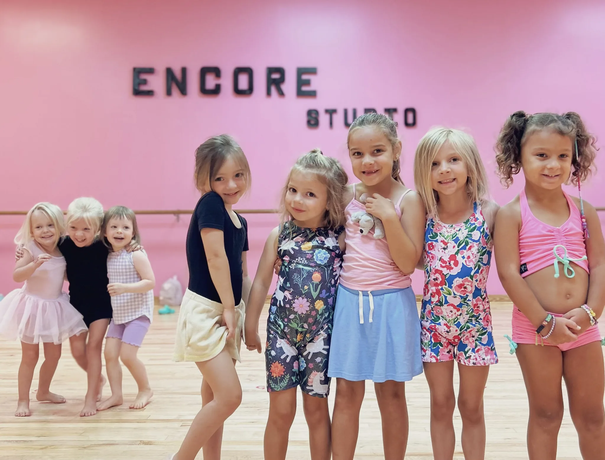 Preschool children enjoying a beginner dance class at Encore Studio in Midlothian, Virginia